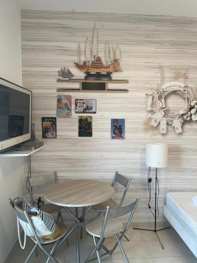 Shantell Boutique Apartments Netanja Buitenkant foto